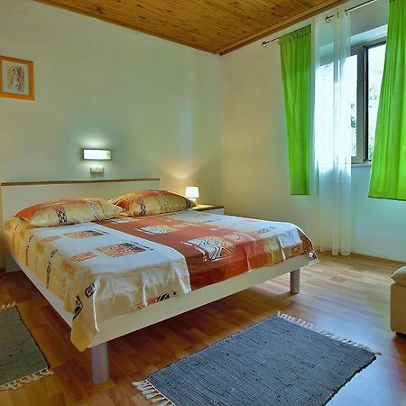 Apartments Biserka ラブ エクステリア 写真